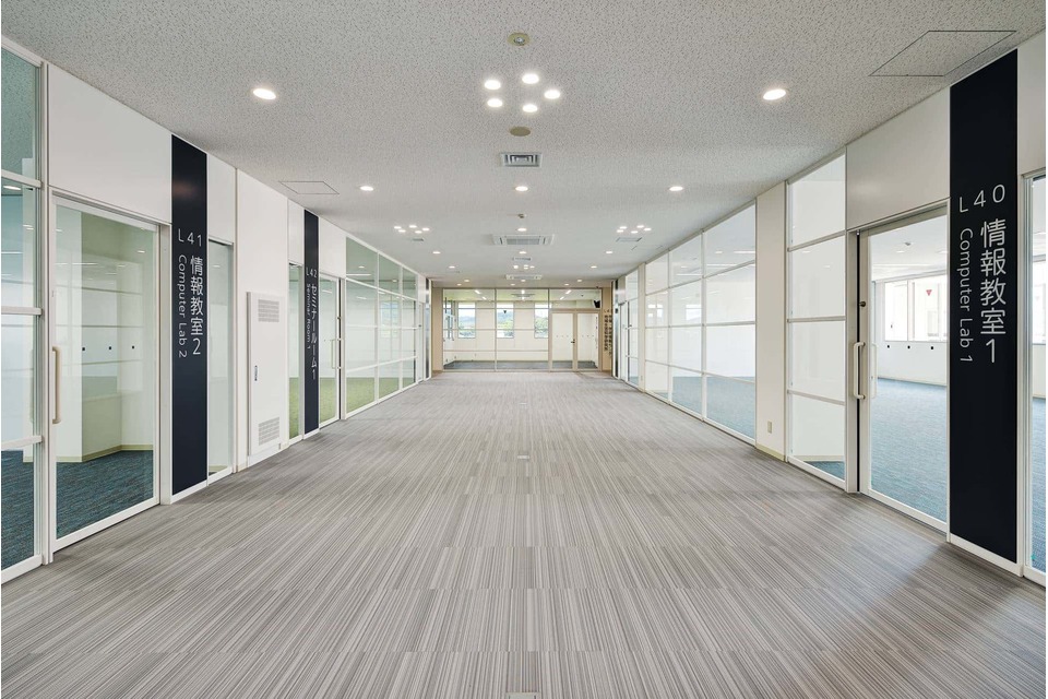 4Fラウンジの画像